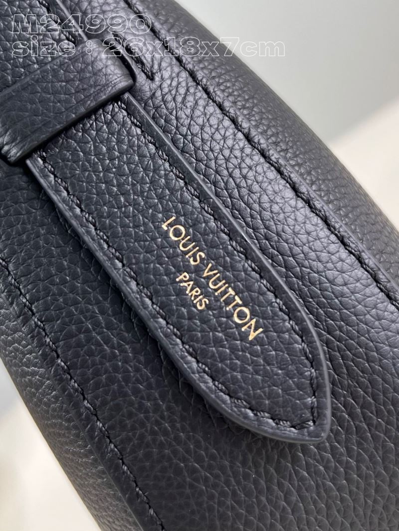 Louis Vuitton Hobo Bags
